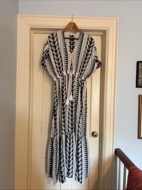 Black & White Geometric Maxi  Sun Dress with Drawstring Waist